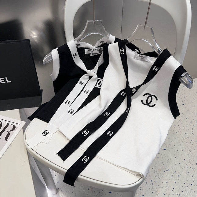 TANK TOP 624514 IN WHITE COTTON RIBBED BLACK TRIM AND BOW