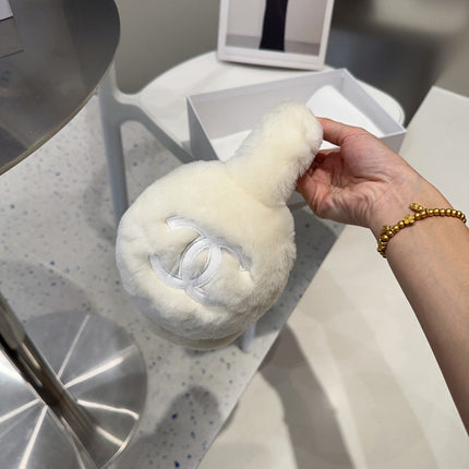 CHANEL 25S SKI EARMUFFS 928760