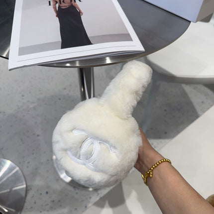 CHANEL 25S SKI EARMUFFS 928760