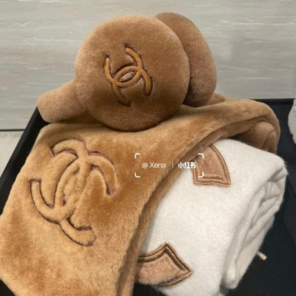 CHANEL 25S SKI EARMUFFS 928761