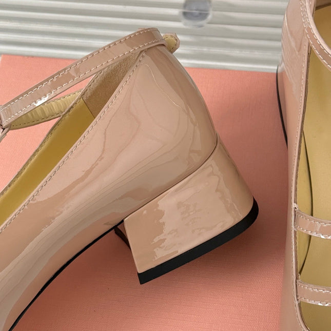 BALLET PUMPS WITH STRAP IN BEIGE GLOSSY LAMBSKIN