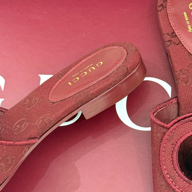 SLIDE SANDALS IN RED FABRIC EMBOSSED LOGO STYLE 4