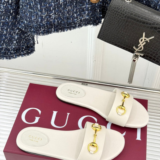 SLIDE SANDALS IN WHITE CALFSKIN WITH GOLD HARDWARE