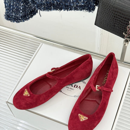 PRADA 25S SOFT PADDED BALLERINAS IN DARK RED SUEDE