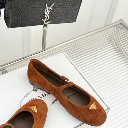 PRADA 25S SOFT PADDED BALLERINAS IN BURNT ORANGE SUEDE