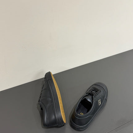 FF TRAINER SNEAKER IN BLACK CALFSKIN