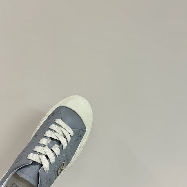 FF TRAINER SNEAKER IN DOLPHIN GRAY MIX WHITE CALFSKIN