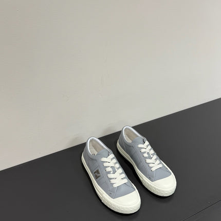 FF TRAINER SNEAKER IN DOLPHIN GRAY MIX WHITE CALFSKIN