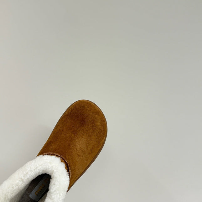 ANKLE BOOTS IN BRONZE BROWN SUEDE AND FLEECE LINING