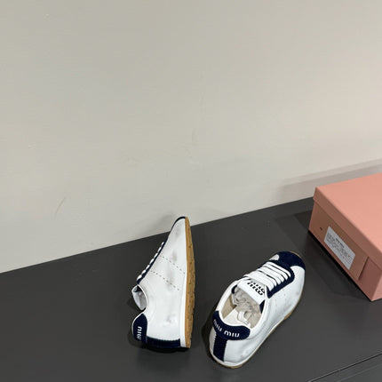 PLUME SNEAKERS IN WHITE NAPPA LAMBSKIN AND NAVY SUEDE