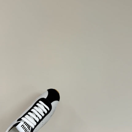 PLUME SNEAKERS IN WHITE NAPPA LAMBSKIN AND NAVY SUEDE