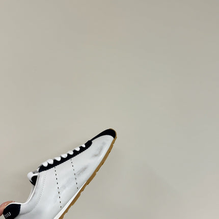 PLUME SNEAKERS IN WHITE NAPPA LAMBSKIN AND NAVY SUEDE