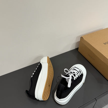 VULCAN PLATFORM SNEAKER IN BLACK CANVAS