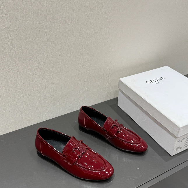 TRIOMPHE LOAFERS IN MAROON RED PATENT CALFSKIN