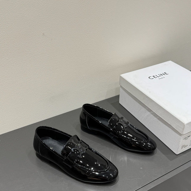 TRIOMPHE LOAFERS IN BLACK PATENT CALFSKIN