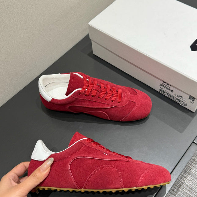 LACE-UP SNEAKER IN RED SUEDE