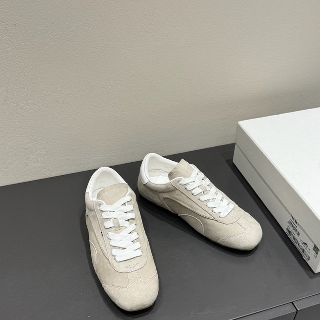 LACE-UP SNEAKER IN BEIGE SUEDE