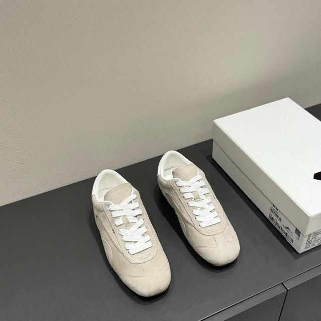 LACE-UP SNEAKER IN BEIGE SUEDE