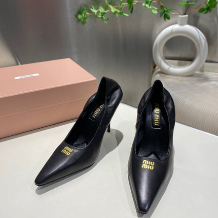 POINTED-TOE HIGH HEEL PUMPS IN BLACK SMOOTH LAMBSKIN