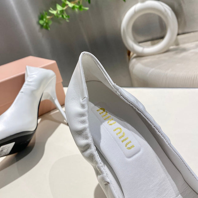 POINTED-TOE HIGH HEEL PUMPS IN WHITE SMOOTH LAMBSKIN