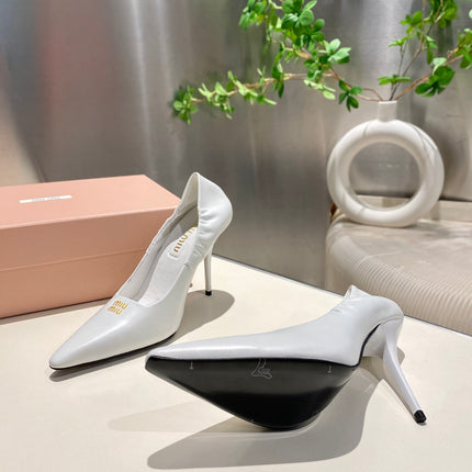 POINTED-TOE HIGH HEEL PUMPS IN WHITE SMOOTH LAMBSKIN