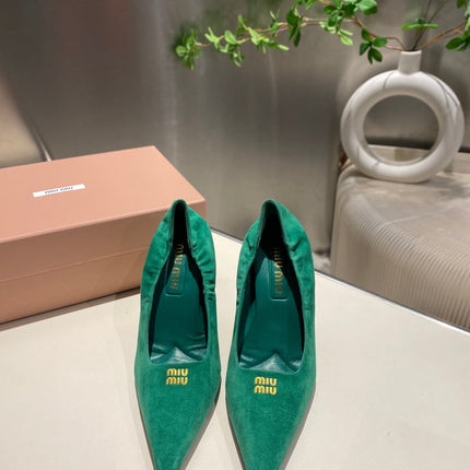 POINTED-TOE HIGH HEEL PUMPS IN GREEN SUEDE