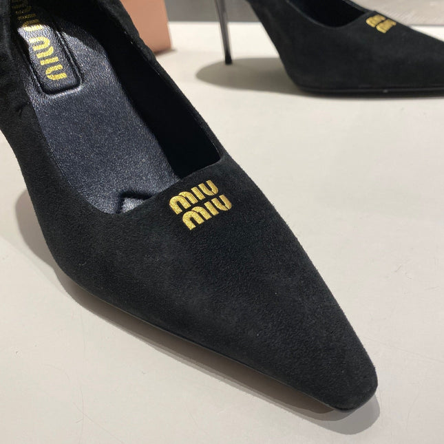 POINTED-TOE HIGH HEEL PUMPS IN BLACK SUEDE