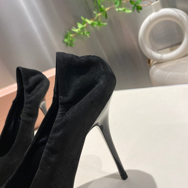 POINTED-TOE HIGH HEEL PUMPS IN BLACK SUEDE