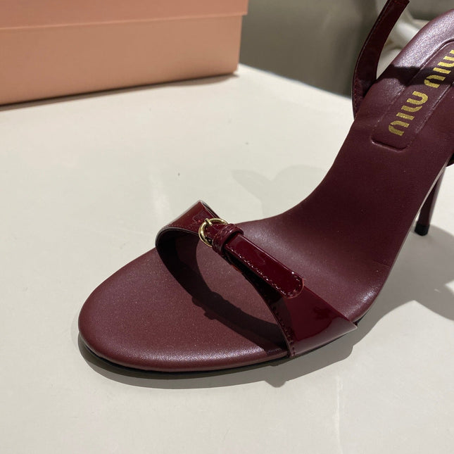 TWO STRAP HIGH HEELED SANDALS IN WINE RED GLOSSY SHEEPSKIN
