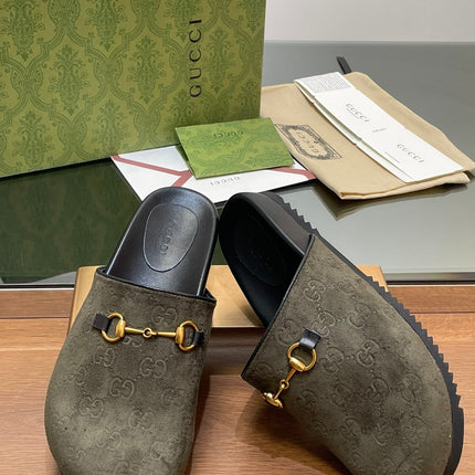 GG HORSEBIT MULE IN KHAKI GREEN EMBOSSED SUEDE AND SHEEPSKIN LINING
