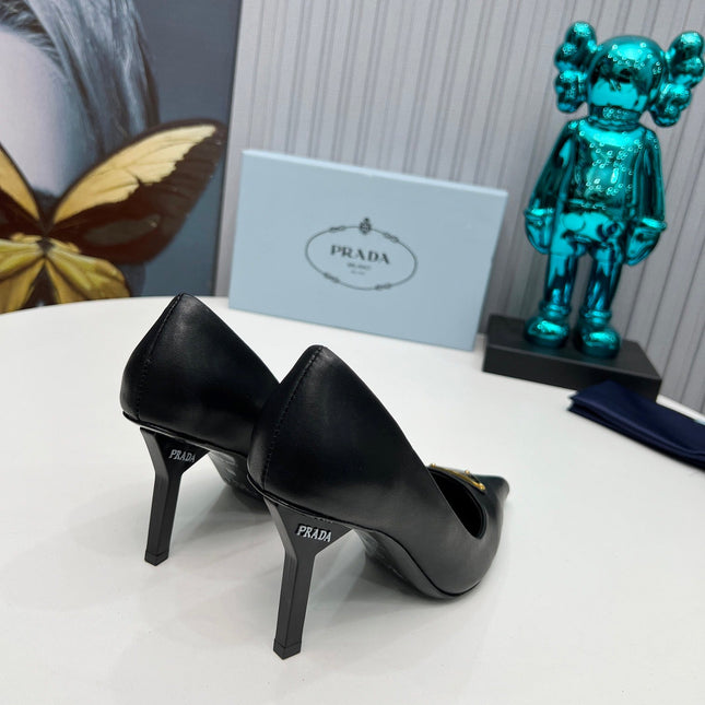 HIGH-HEEL PUMPS IN BLACK SHEEPSKIN