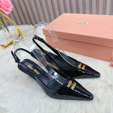 POINTED-TOE SLINGBACK IN BLACK GLOSSY CALFSKIN