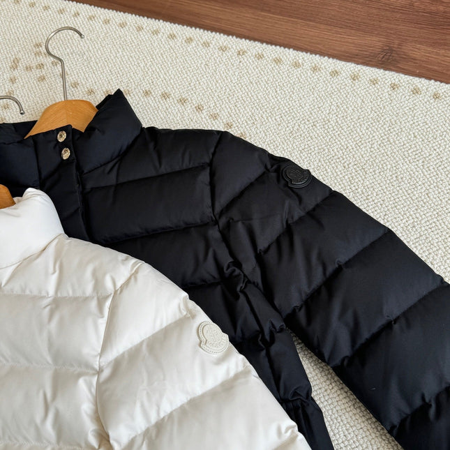 MONCLER 25S LIGHTWEIGHT STAND-COLLAR DOWN JACKET 221