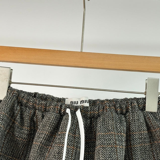 MIUMIU SKIRT STYLE 123