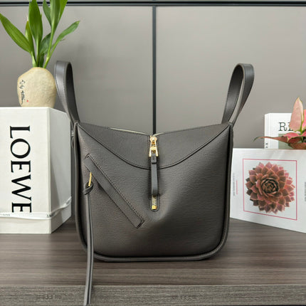 LOE 20 HAMMOCK COMPACT BAG IN UMBER BROWN CALFSKIN