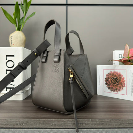 LOE 20 HAMMOCK COMPACT BAG IN UMBER BROWN CALFSKIN