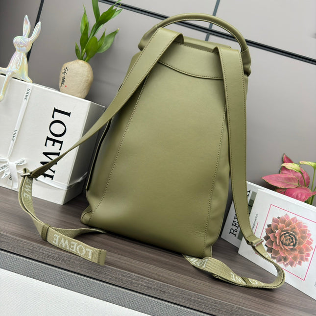 FLAMENCO 40 BACKPACK IN CROCODILE GREEN SHINY SUPPLE CALFSKIN