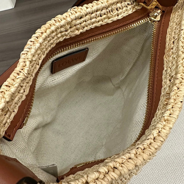 LOEWE 25S SLIT POCHETTE BAG 27 IN NATURAL CALFSKIN SHOULDER STRAP