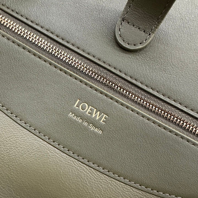 LOEWE 25S MEDIUM MADRID BAG 23 IN OLIVE GREEN CALFSKIN GOLD HARDWARE