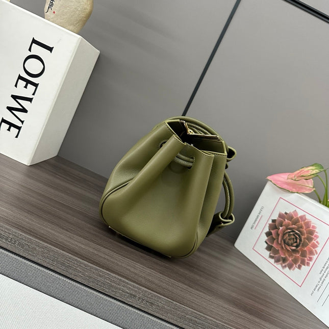 LOEWE 25S MEDIUM MADRID BAG 23 IN OLIVE GREEN CALFSKIN GOLD HARDWARE