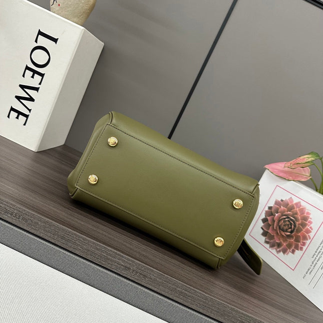 LOEWE 25S MEDIUM MADRID BAG 23 IN OLIVE GREEN CALFSKIN GOLD HARDWARE