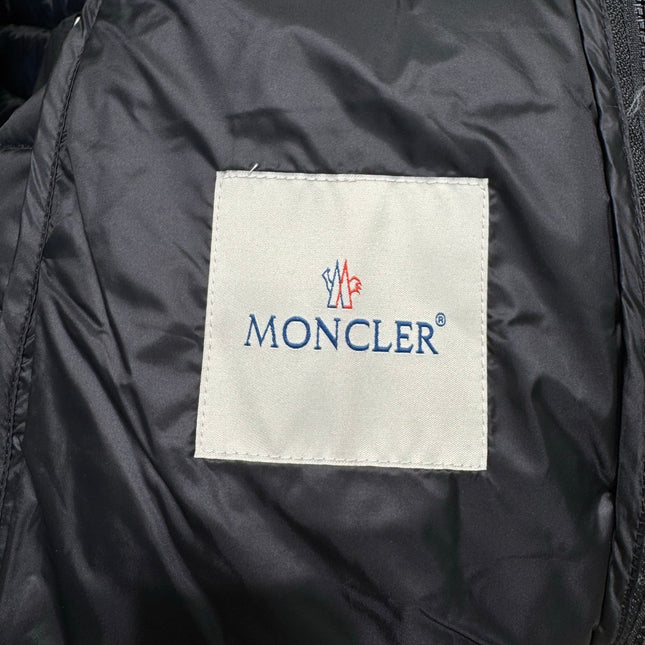 MONCLER 25S DOWN JACKET IN BLACK 010