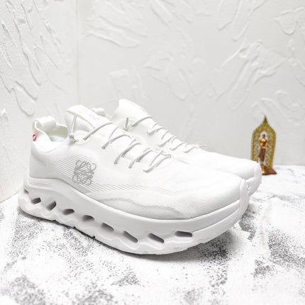 CLOUDTILT SNEAKER IN WHITE RECYCLED POLYESTER
