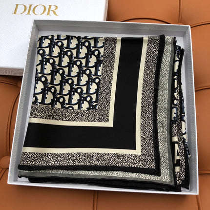 DIOR SCARF 90 IN SILK 704592