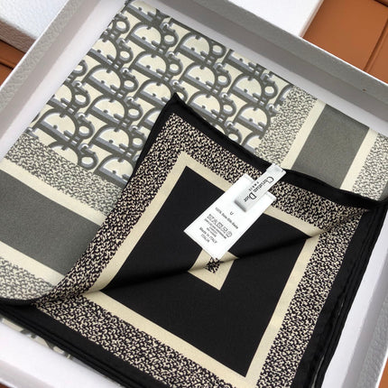 DIOR SCARF 90 IN SILK 704592