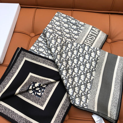 DIOR SCARF 90 IN SILK 704592
