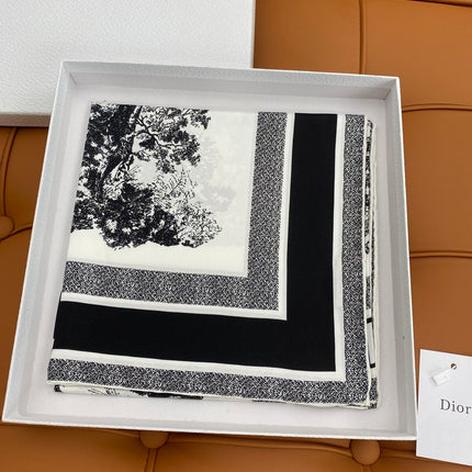 DIOR SCARF 90 IN SILK 704596