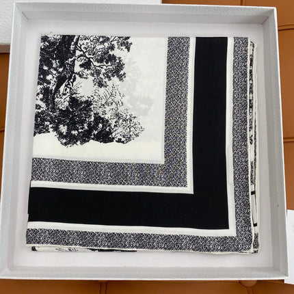 DIOR SCARF 90 IN SILK 704596