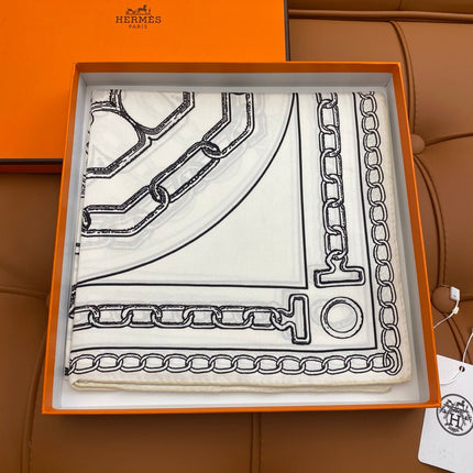 HERMES 25S SCARF 90 IN SILK 703664