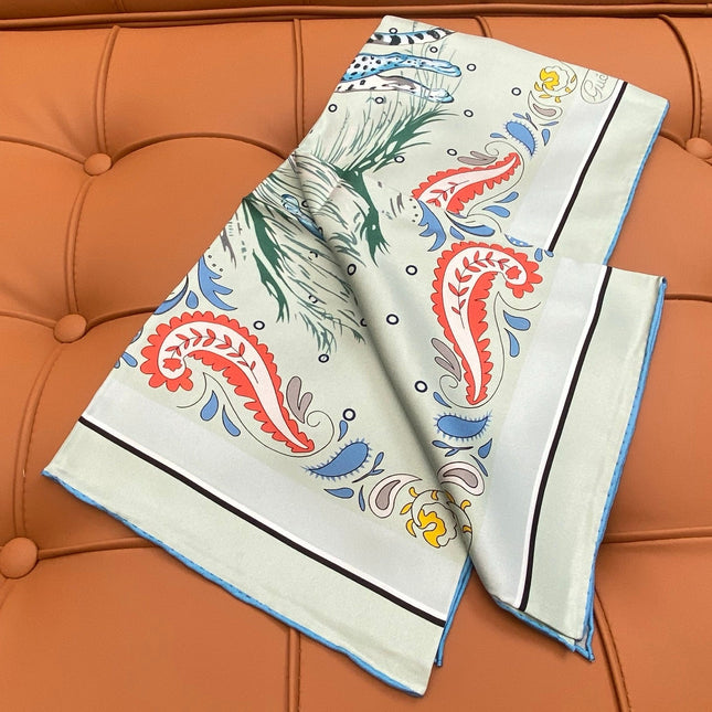HERMES 25S SCARF 90 IN SILK 703671
